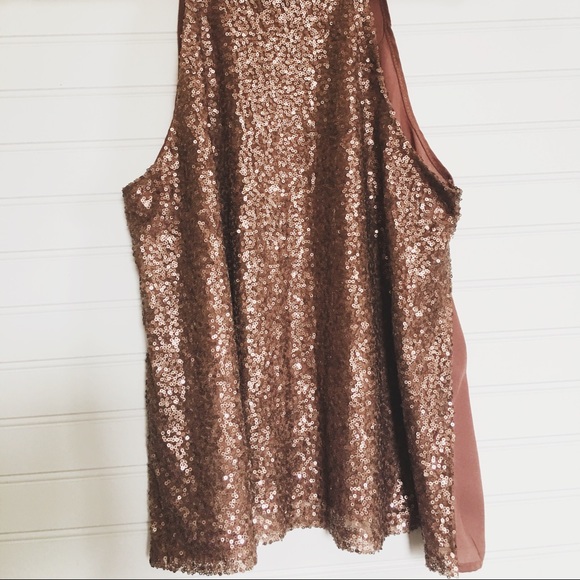 SALE ✨ CLOVER + SCOUT Rose Sequin Halter Top - Picture 2 of 3